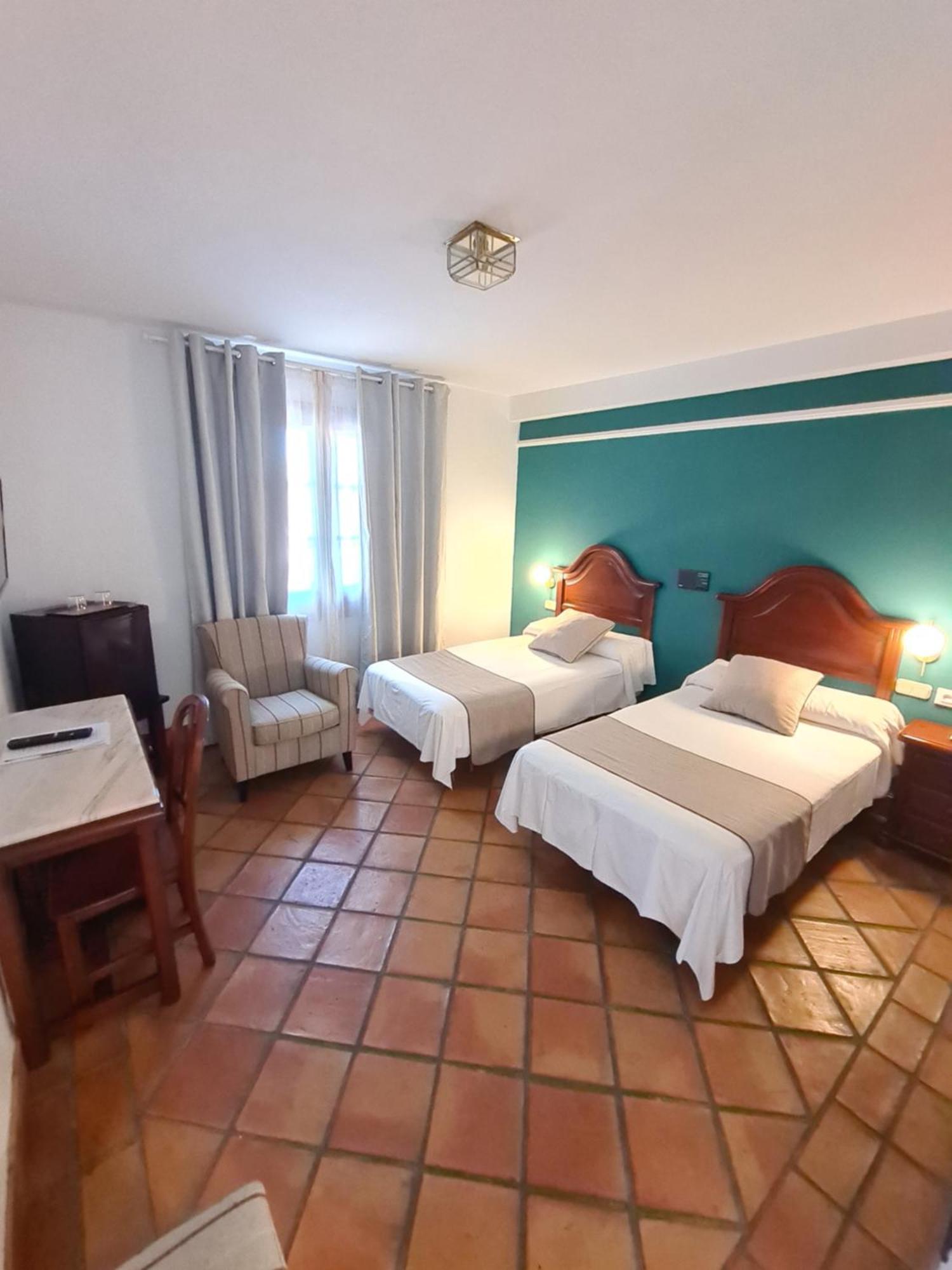 Hotel Don Gonzalo Montilla Extérieur photo